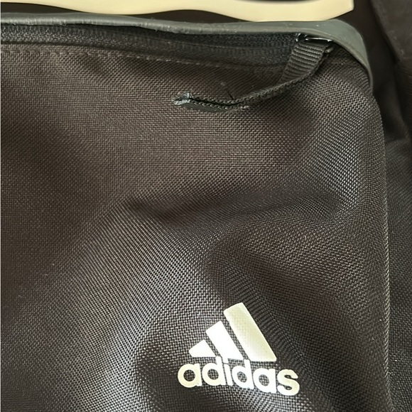 Adidas light weight backpack - Picture 5 of 5
